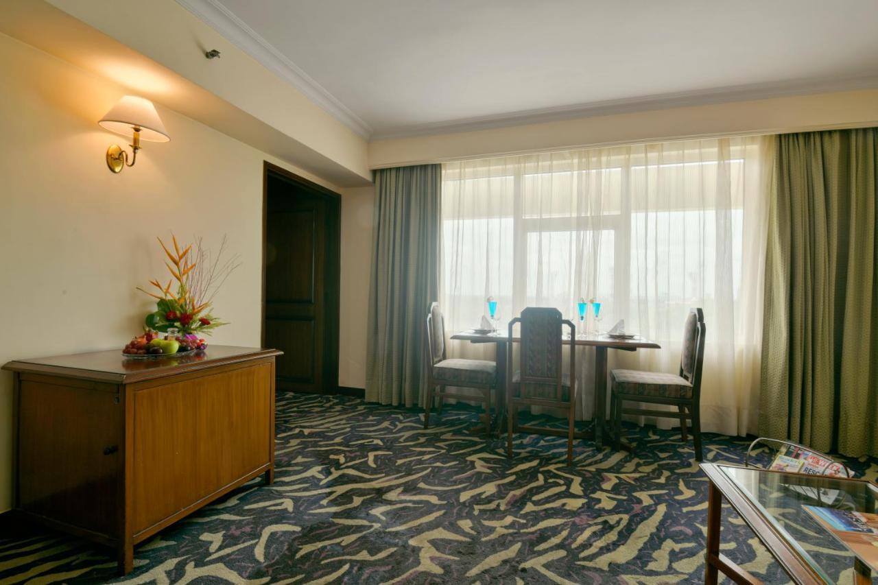 Hotel Peerless 4*